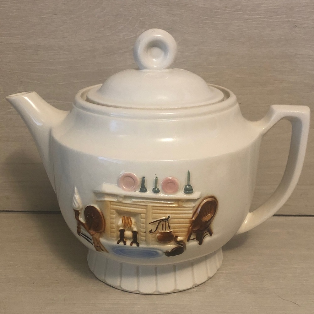 Vintage 1930's Porcelier Teapot Tea Pot Hearth Home Scene USA Vitreous China